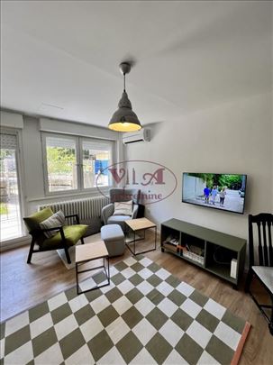 Novi Sad, Liman 3, prelepa renovirana garsonjera