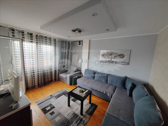 Luks sredjen stan na odličnoj lokaciji u Bloku 70