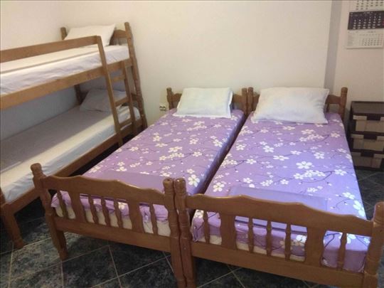 Četvorokrevetni apartman Šušanj - Saša