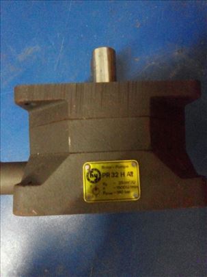 Nemačka pumpa za hidrauliku, nova