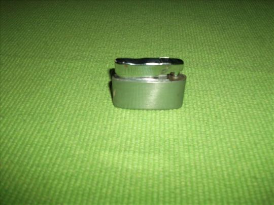 Stari benzinski upaljač