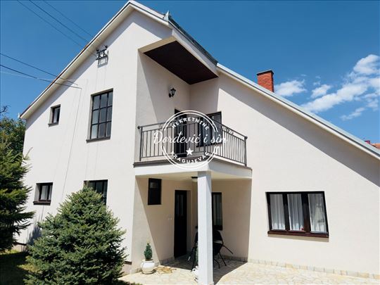 Pivara Kuća 104m2 + 82m2 Plac 3.74a