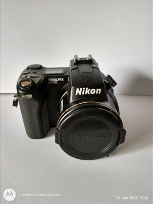 NIKON COOLPIX  E5700 digitalni fotoaparat