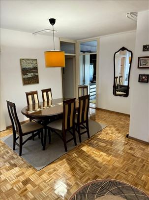 Novi Beograd, Blok 19, lep stan - renoviran 89m2