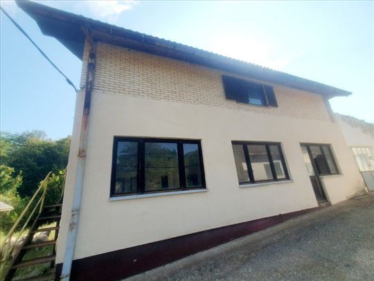 Loznica, Centar, Stovarište, 500,00m2