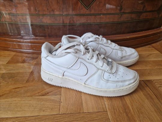 NIKE air force 1 original br 39 i 40.5 očuvane