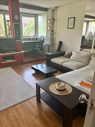 Stan 77m2 Novi Beograd