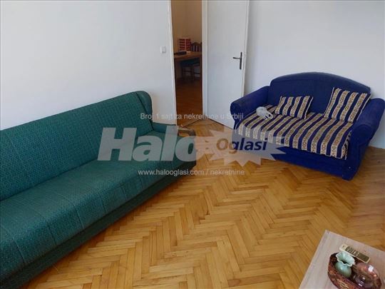 Karaburma 2-soban stan, izdajem