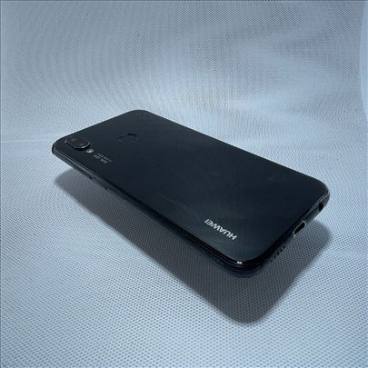 Huawei P20 Lite 4/64GB Simfree Dual Sim ODLIČAN