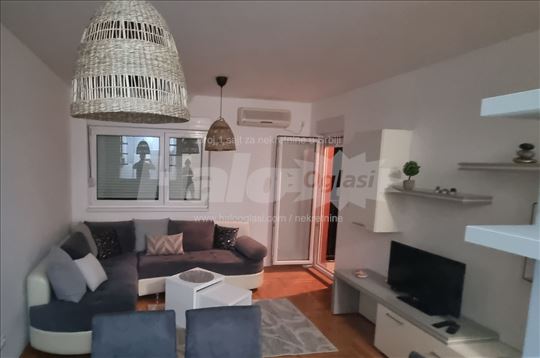 Novi Beograd | 2.0 | Bez provizije | Mali troškovi