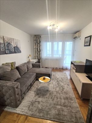 TOP, Dimitrija Tucovića, 2 sobe, terasa, garaža