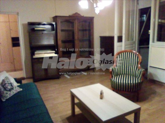 Namešten stan 2.0, Karaburma