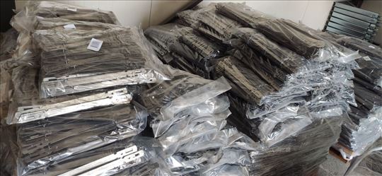 Žilet metalni / distancer, novo