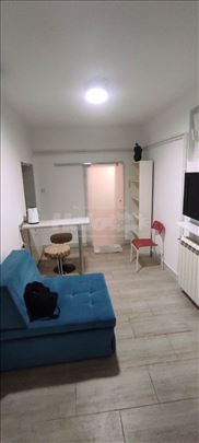 Garsonjera centar 