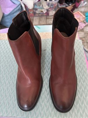 Duboke Clarks cipele - novo i povoljno