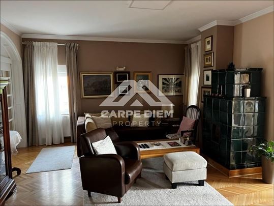 Kuća, Jajinci, Bulevar JNA, 450m2, 8,86ari