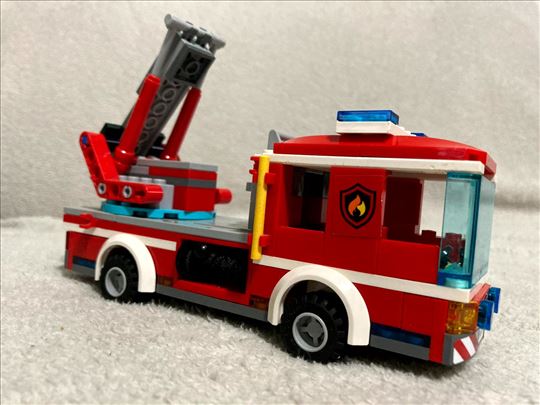 Lego 60107 vatrogasno vozilo