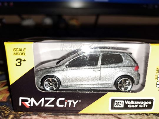 RMZ City Volkswagen Golf