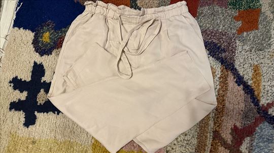 Zara pamučne pantalone