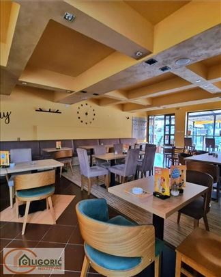 Topola Centar - Pešačka zona - lux poslovni objeka