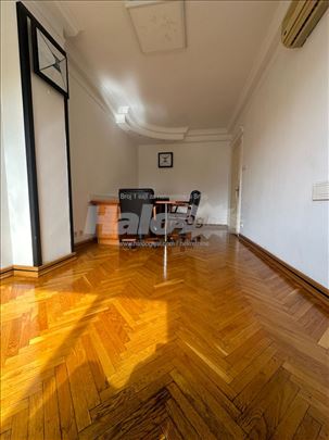 Senjak,Poslovni,Pr.-kancelarije.  70km.llSprat.