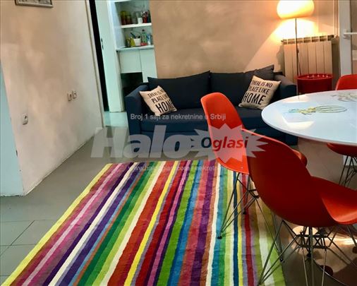*NO-FEE* Fully Furnished Junior 4