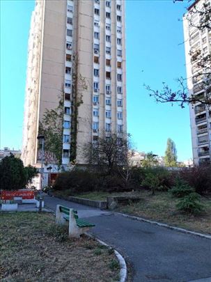 Blok 30, 3,0, 76m2, uknjižen