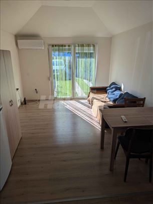 Izdajem stambeni prostor na Ledinama