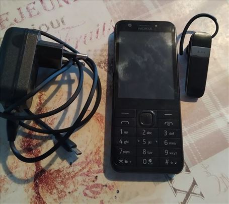 Nokia mobilni telefon 