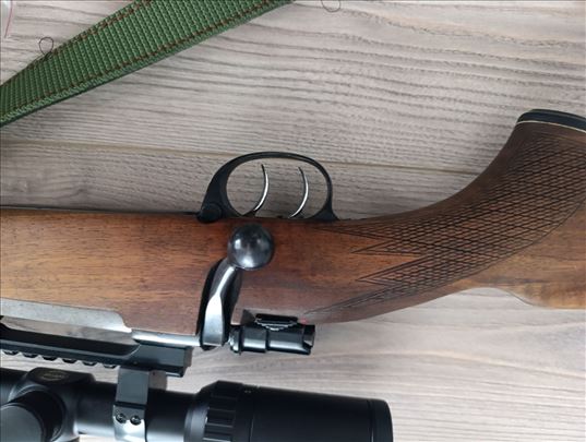 Zastava 8x57 menjam  prodajem