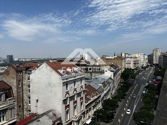 Terazije, izuzetan poslovni prostor i pogled,160m2