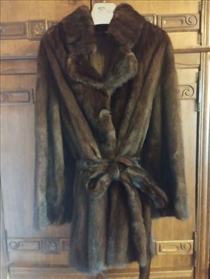 Bunda od vizona - nekorisćena