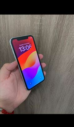 iPhone XR White 64GB SimFree/TOP Ponuda