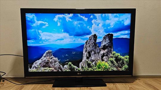 LG 42" lcd FullHD garancija