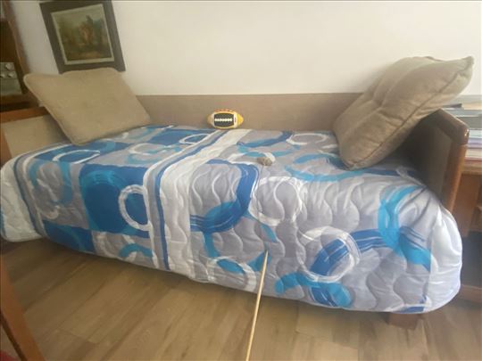 Single krevet