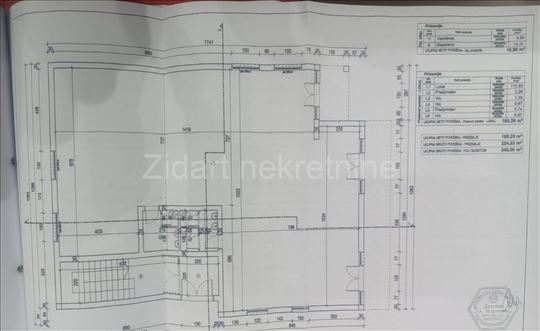 Lokal 245m2 u Batajnici - idealan za vašu ideju