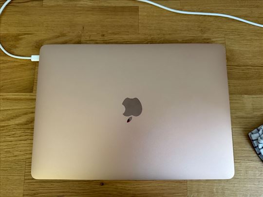 MacBook Air 13” 256 gb 2018