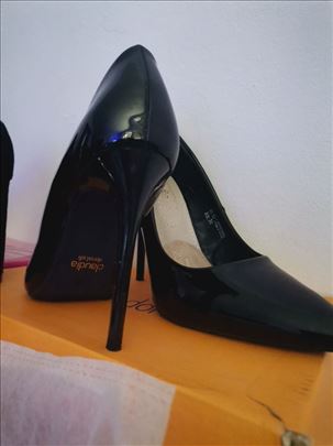 Lakovane salonke Claudia donatelli 