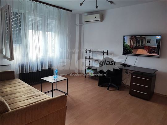 Botanička bašta, 43m2, 2.0 soban, CG