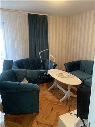 Dorćol, Senjanina Ive, 52m2 ID#3779