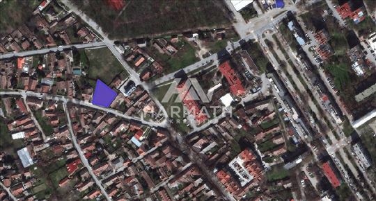 Prodaje se plac 982m2 u Praškoj ulici u Subotici