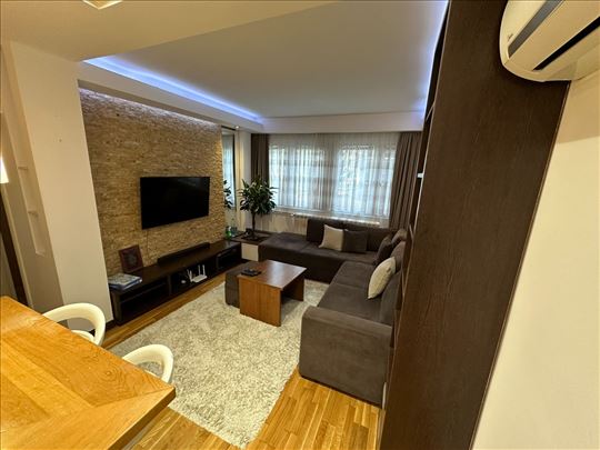 Hotel YU, renoviran, lepo sređen, ID 23302