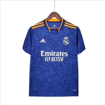 Real Madrid 2021/2022 gostujuci dres 