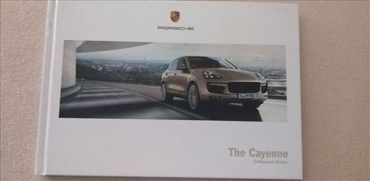 Prospekt Porsche Cayenne , 2015.,oko  137 str, 24 