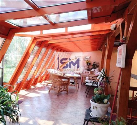 Sremčica, Lux nova kuća 295m2 na 11 ari