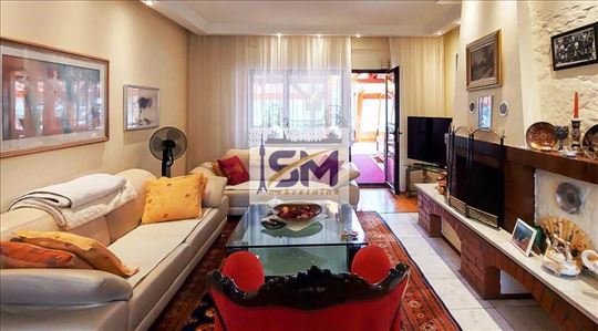 Sremčica, Lux porodična kuća 295m2 na 11 ari