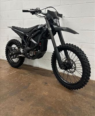 Surron Light Bee X Electric Dirt Bike