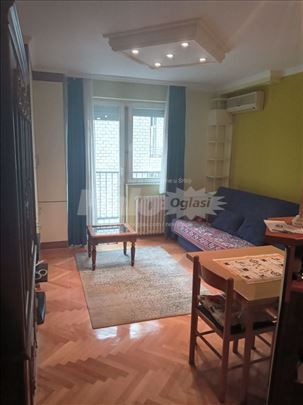 Dorćol, donji; Garsonjera - 28 m2