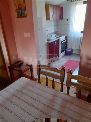 BANOVO BRDO Golf 2.0 Namesten izdajem 63+t odlican