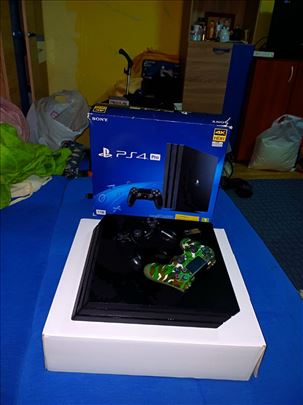 SONY PLAYSTATION 4 PRO